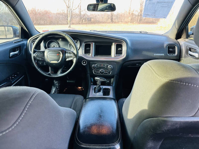 2019 Dodge Charger SXT