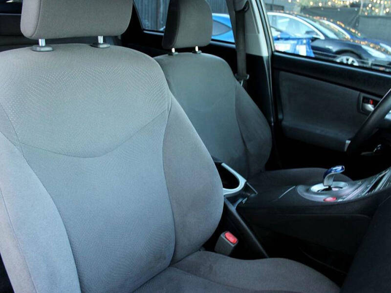 2015 Toyota Prius Three