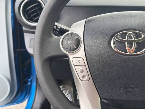 2012 Toyota Prius c