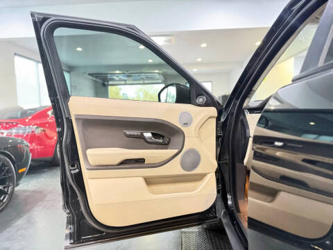 2014 Land Rover Range Rover Evoque Pure