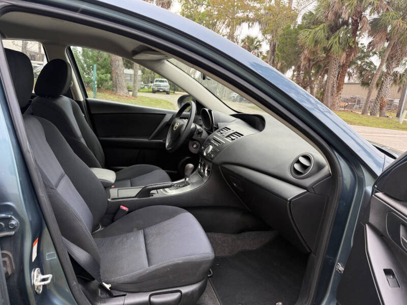 2010 Mazda MAZDA3 i Sport