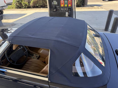 1986 Mercedes-Benz 560-Class 560 SL