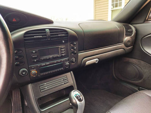 2004 Porsche 911 Carrera 4S