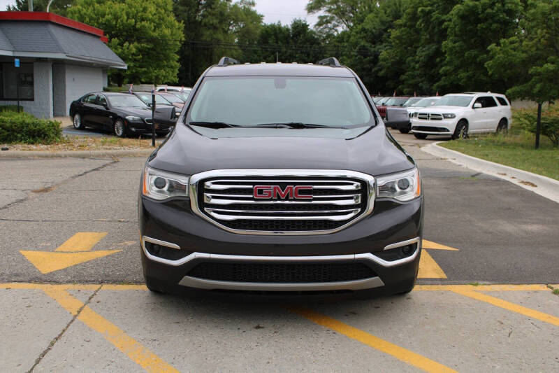 2019 GMC Acadia SLE-2