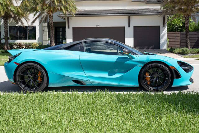 2022 McLaren 720S Spider