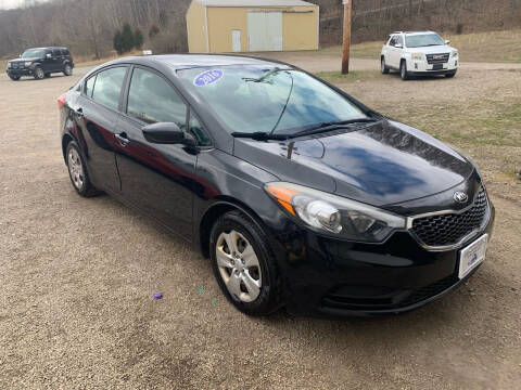 2016 Kia Forte for sale at Court House Cars, LLC in Chillicothe OH