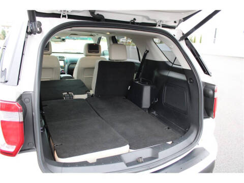 2017 Ford Explorer Platinum