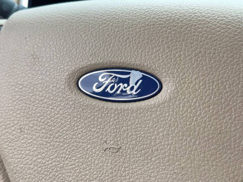 2006 Ford Explorer XLS