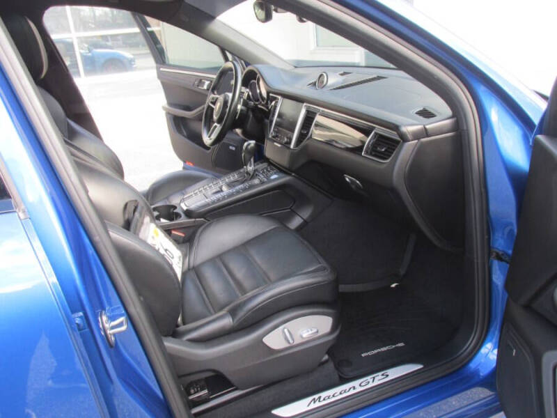 2017 Porsche Macan GTS