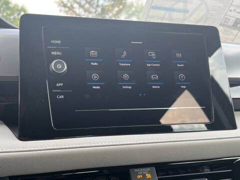 2025 Volkswagen Taos S