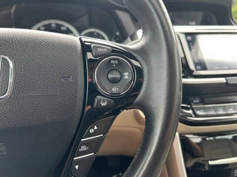 2017 Honda Accord EX-L V6 w/Navi w/Honda Sensing