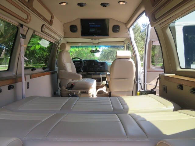 2014 Ford E-Series E-150