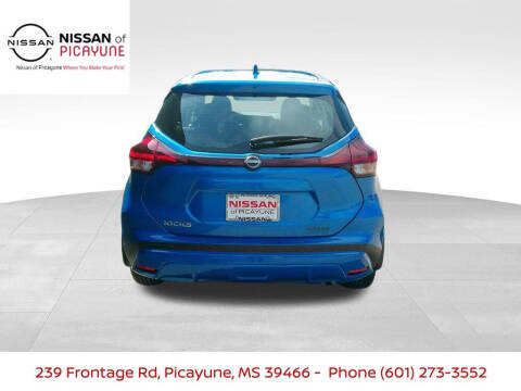 2025 Nissan Kicks Play S