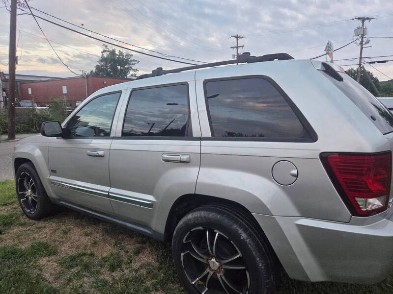 2009 Jeep Grand Cherokee Laredo