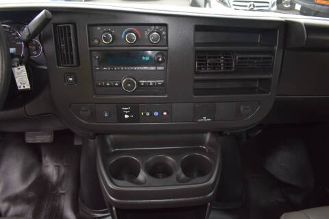 2023 GMC Savana 2500