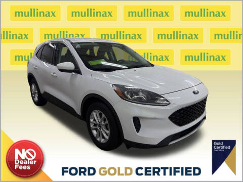 2021 Ford Escape SE Photo