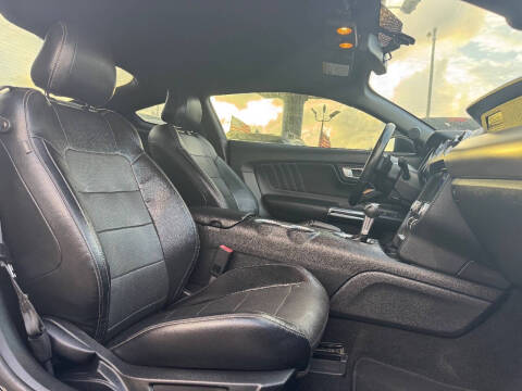 2020 Ford Mustang EcoBoost Premium