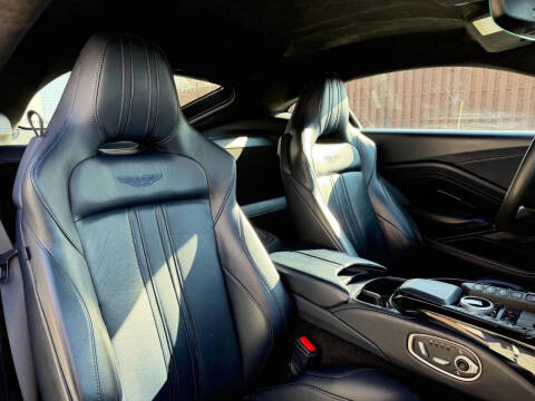 2020 Aston Martin Vantage