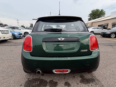 2017 MINI Hardtop 2 Door Cooper