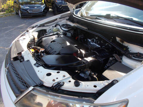 2008 Mitsubishi Outlander SE