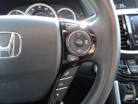 2017 Honda Accord EX-L V6 w/Navi w/Honda Sensing