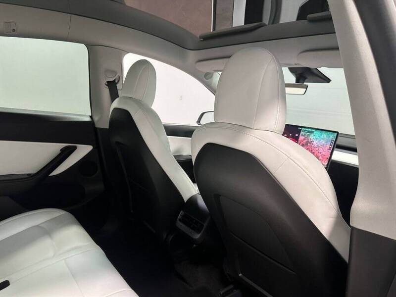 2022 Tesla Model Y Long Range