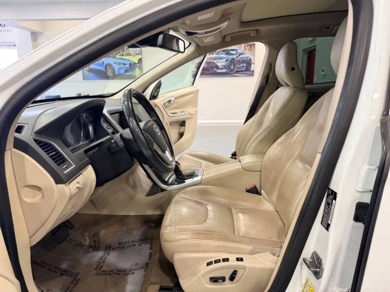 2015 Volvo XC60 T5 Drive-E Premier