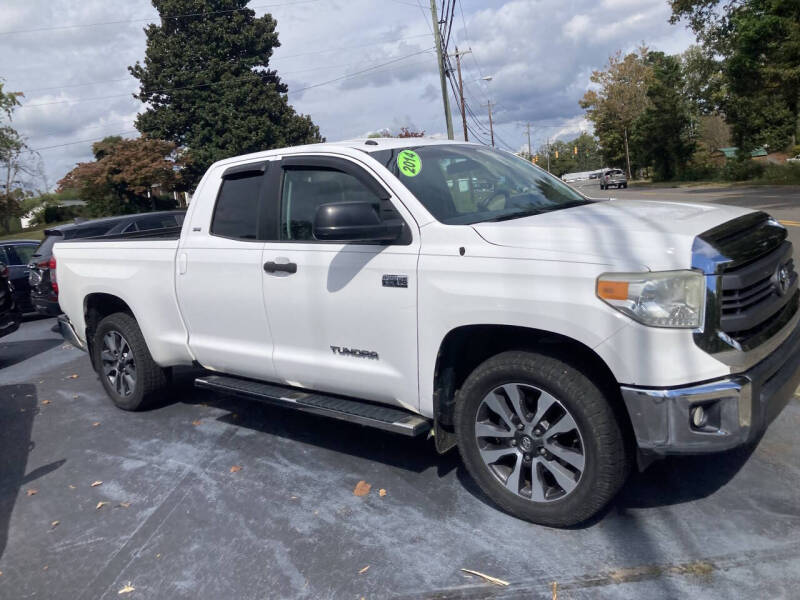 2014 Toyota Tundra SR5