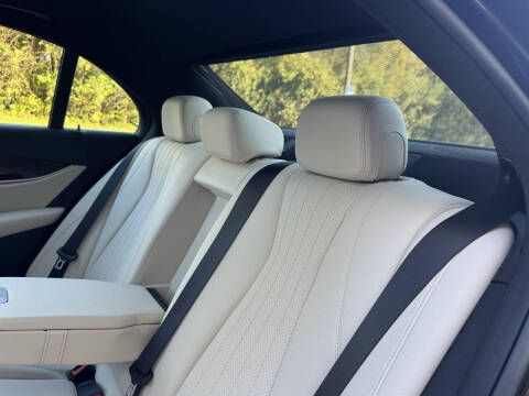 2017 Mercedes-Benz E-Class E 300 4MATIC