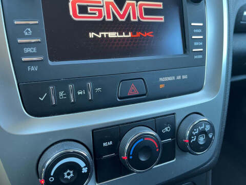 2016 GMC Acadia SLE-2