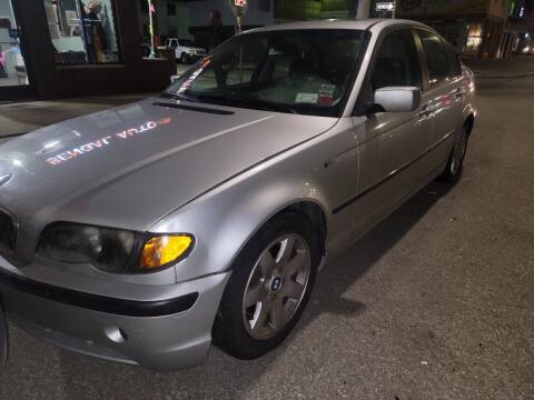2004 BMW 3 Series for sale at The Bengal Auto Sales LLC in Hamtramck MI