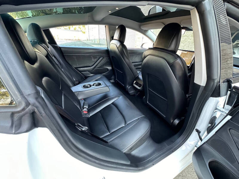 2021 Tesla Model 3 Base photo 28