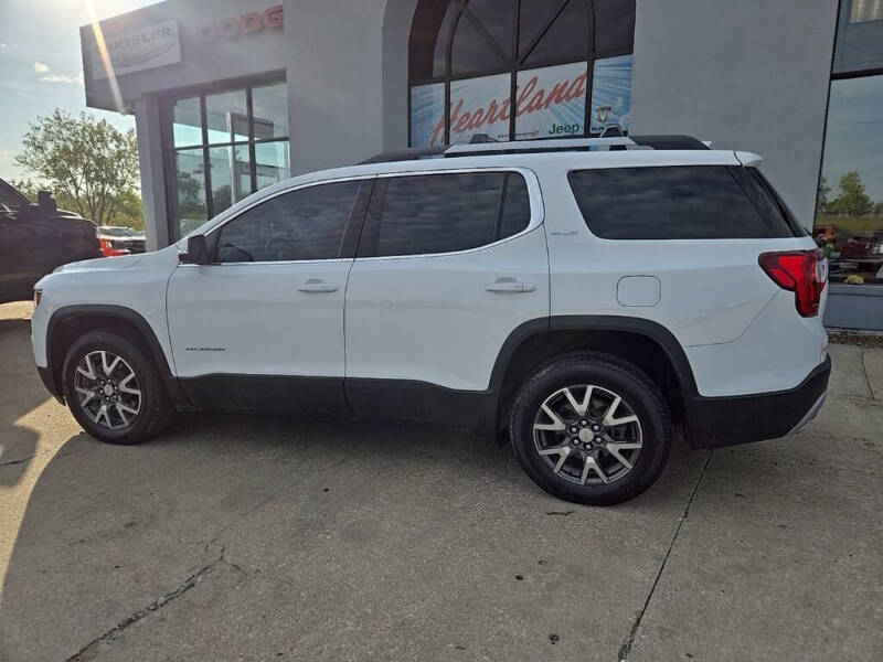 2022 GMC Acadia SLE