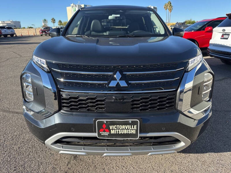 2025 Mitsubishi Outlander PHEV SE