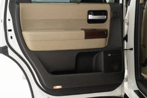 2011 Toyota Sequoia Platinum