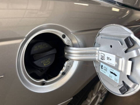 2004 Ford Thunderbird Deluxe