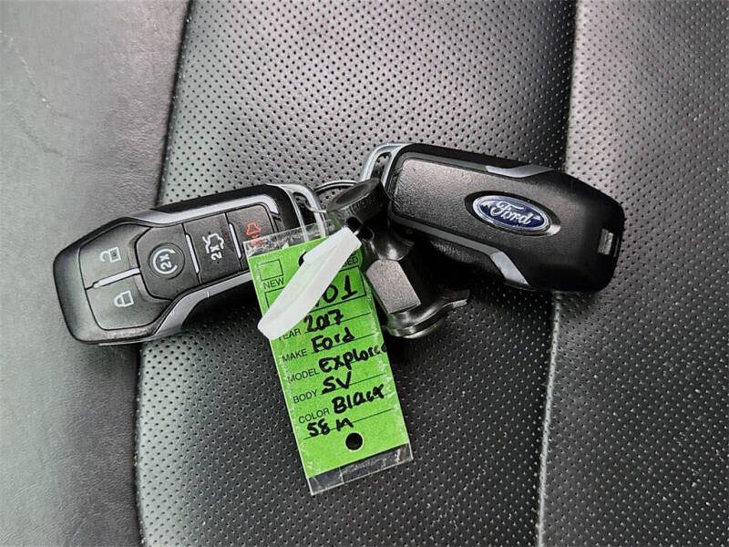 2017 Ford Explorer Platinum