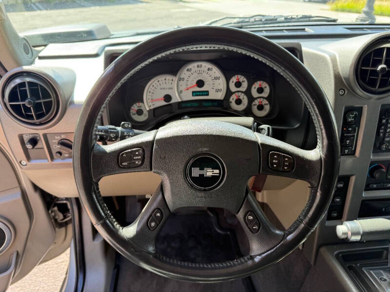 2004 HUMMER H2