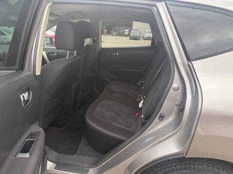2012 Nissan Rogue S