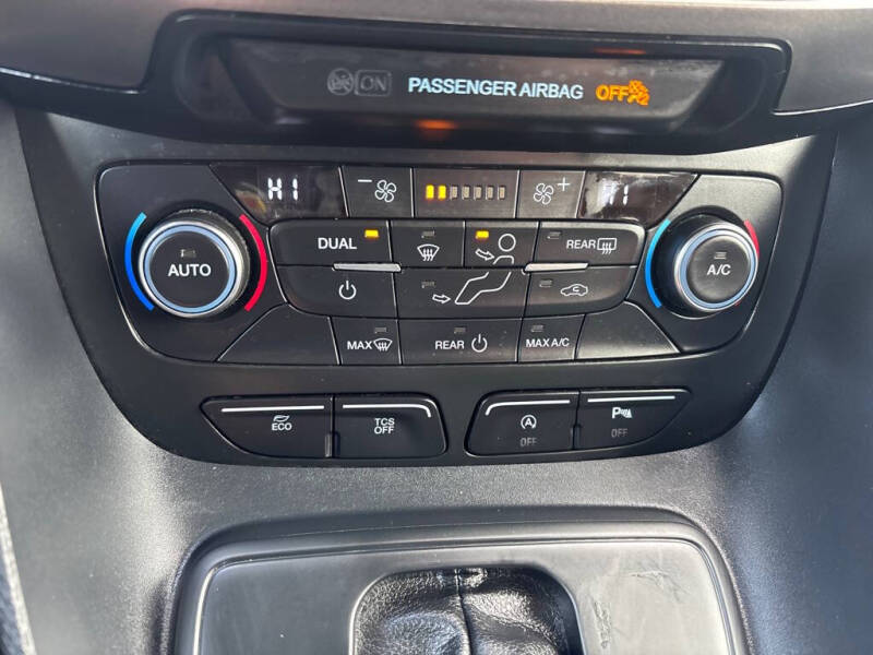 2020 Ford Transit Connect XLT