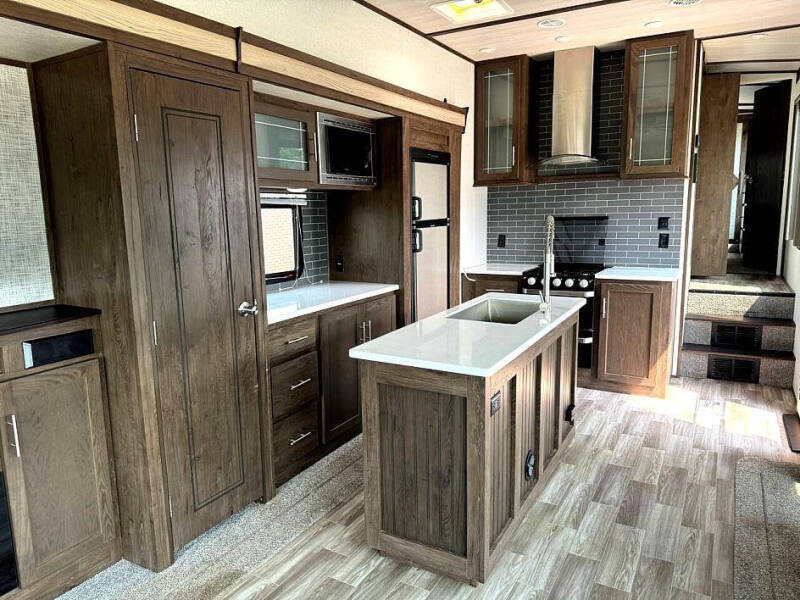 2019 Forest River Heritage Glen