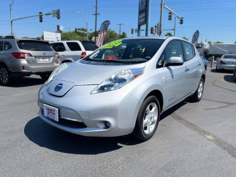 2011 Nissan LEAF SL