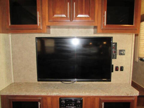 2016 Forest River F282RKX