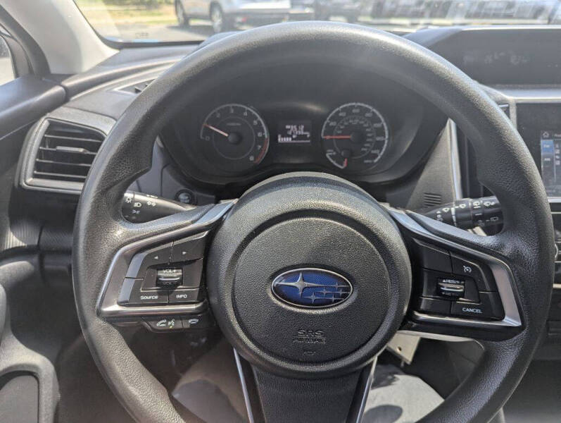 2017 Subaru Impreza 2.0i