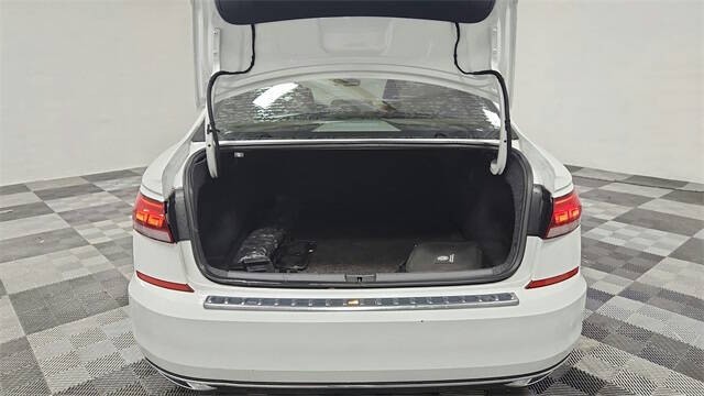 2022 Volkswagen Passat SE