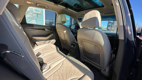 2012 Audi Q5 2.0T quattro Premium Plus