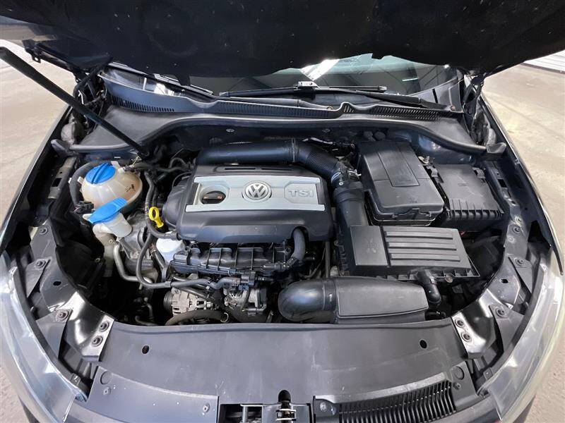 2013 Volkswagen GTI Wolfsburg Edition PZEV