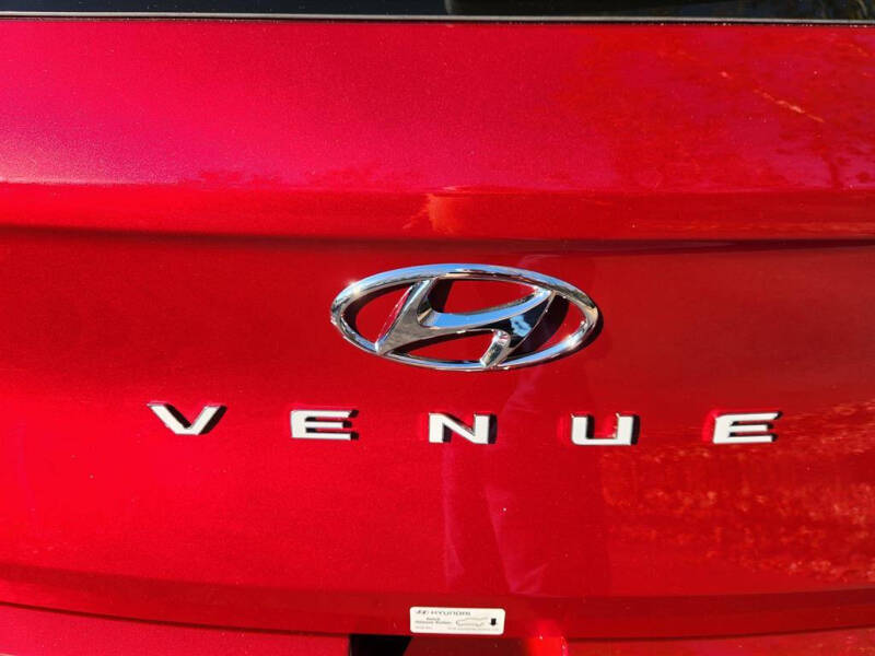 2024 Hyundai Venue Limited