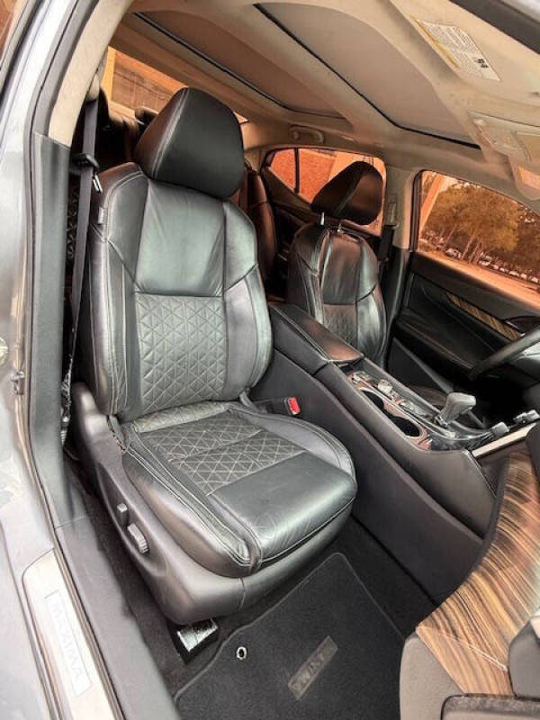 2016 Nissan Maxima Platinum