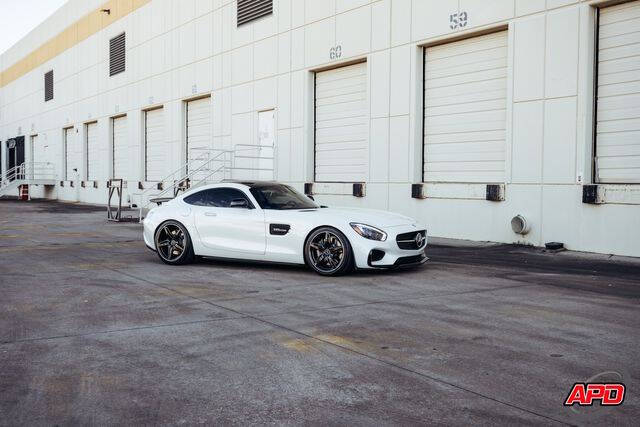 2017 Mercedes-Benz AMG GT